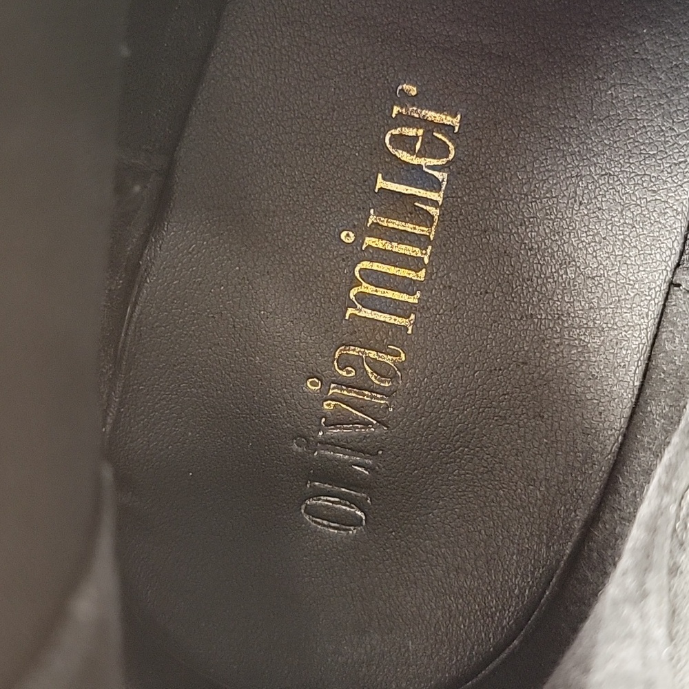 Olivia Miller Bootie Ankle Boot Faux Leather Pull-On Stacked Heel Buckle 8.5 - Picture 12 of 14